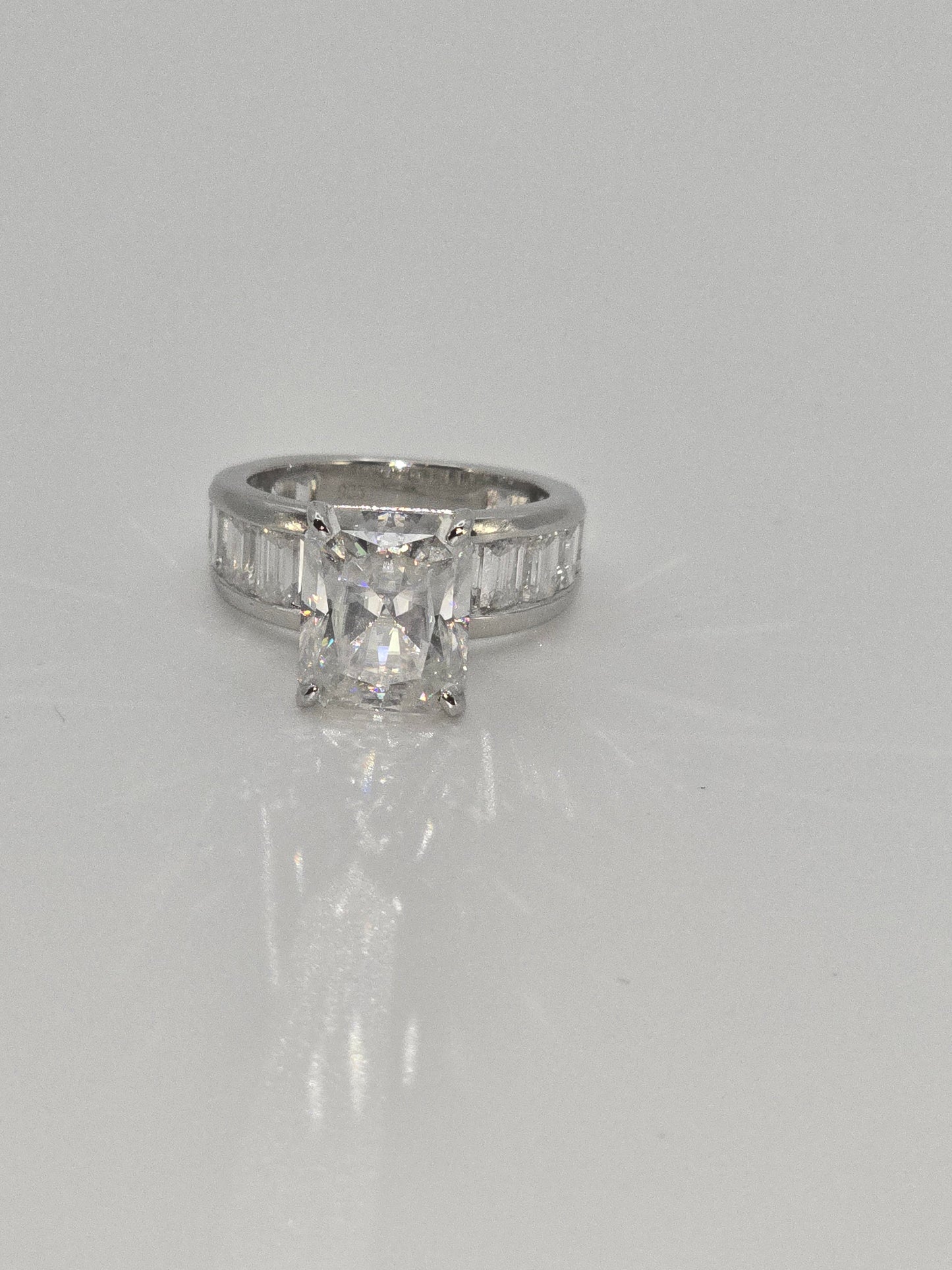Radiant cut engagement ring