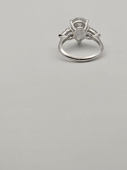 Pear Engagement Ring