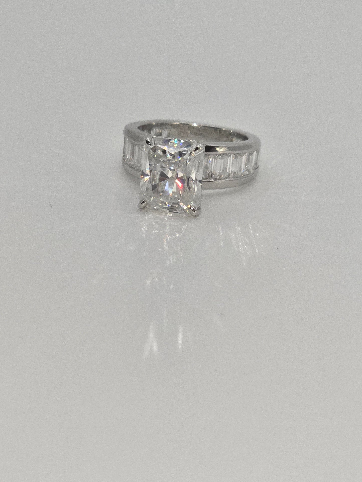 Radiant cut engagement ring