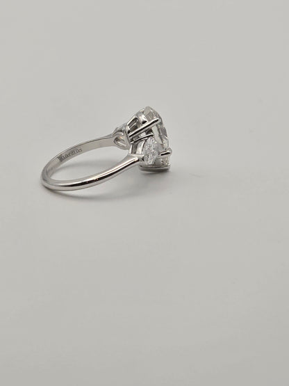 Pear Engagement Ring
